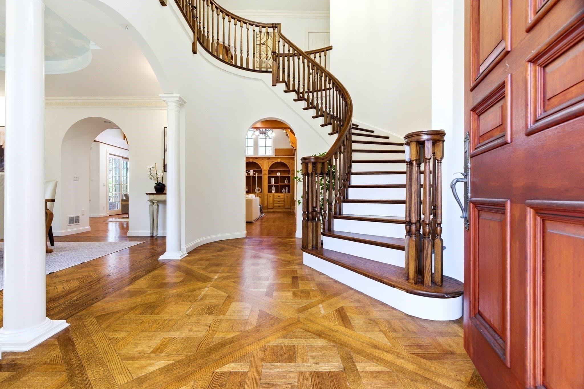 Single Family Residence at 8 Porter Lane, Lexington MA 02420, Lexington, photo 6 of 42