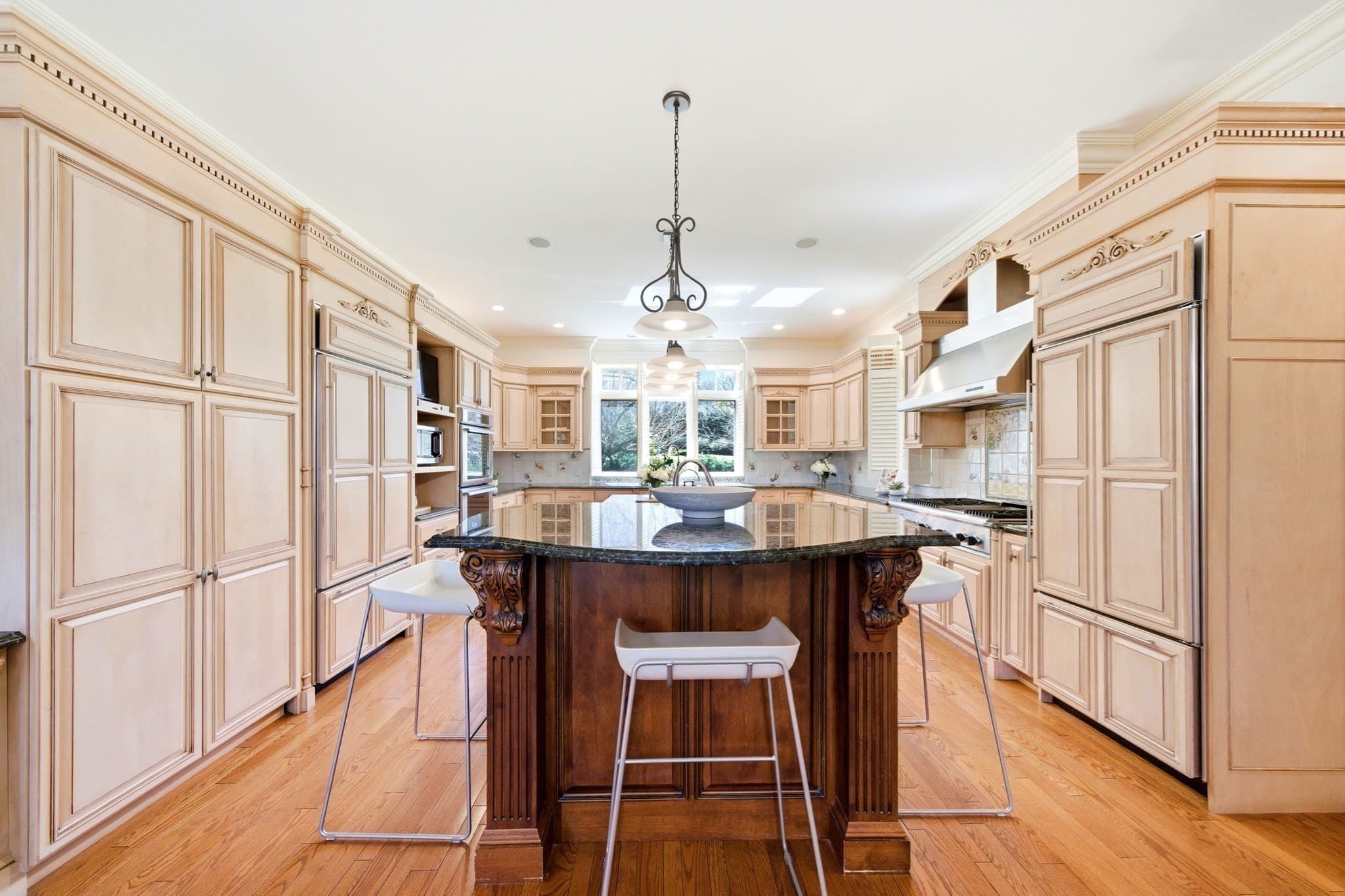 Single Family Residence at 8 Porter Lane, Lexington MA 02420, Lexington, photo 16 of 42