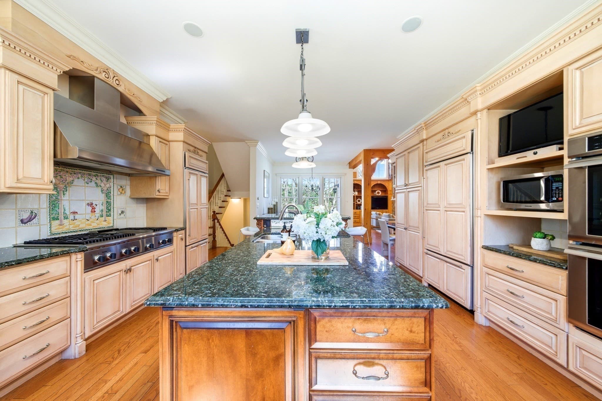 Single Family Residence at 8 Porter Lane, Lexington MA 02420, Lexington, photo 18 of 42
