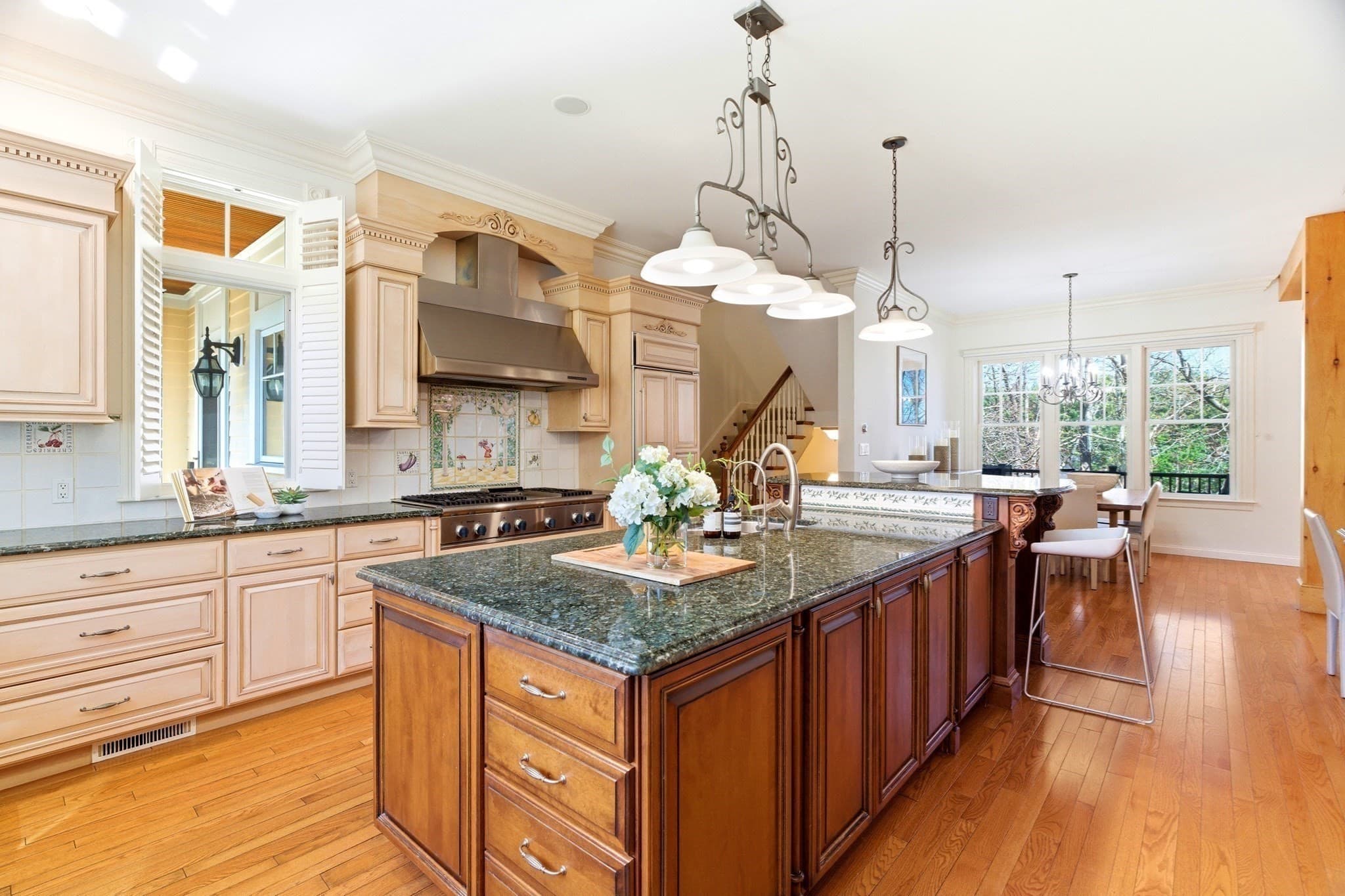 Single Family Residence at 8 Porter Lane, Lexington MA 02420, Lexington, photo 19 of 42