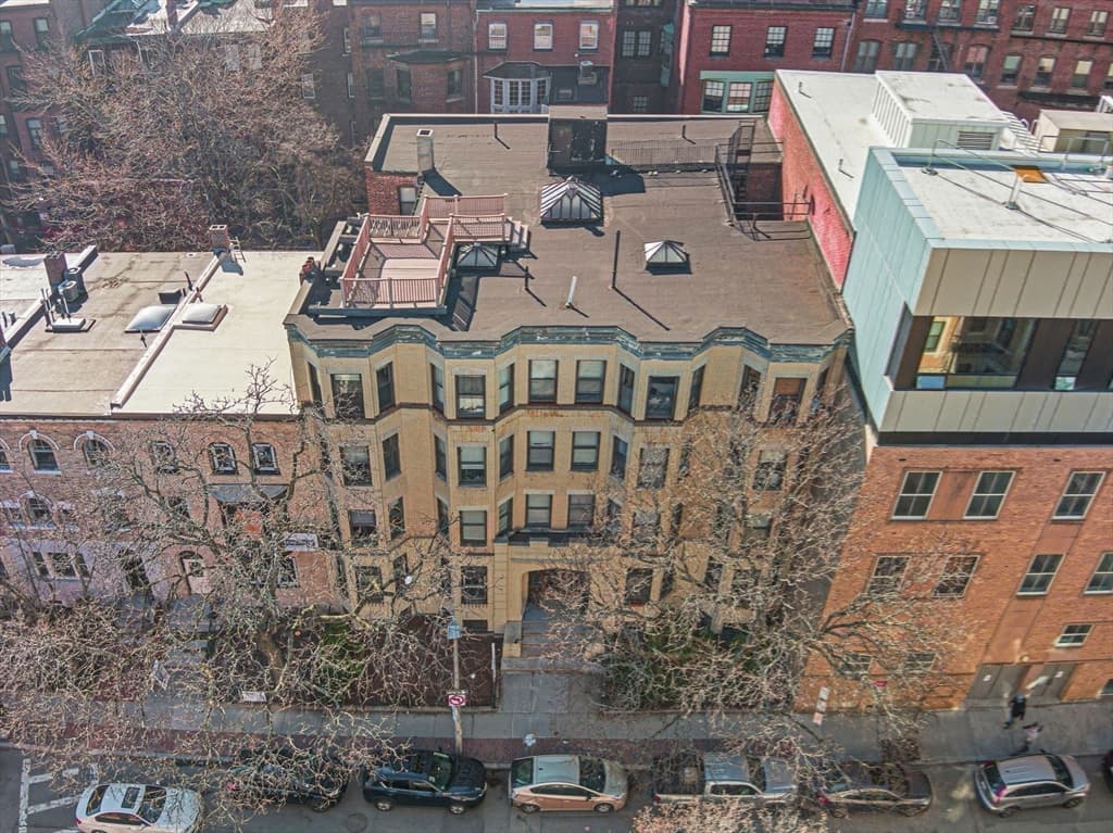 Condominium at 39 Hemenway St # 27, Boston MA 02115, photo 23 of 26