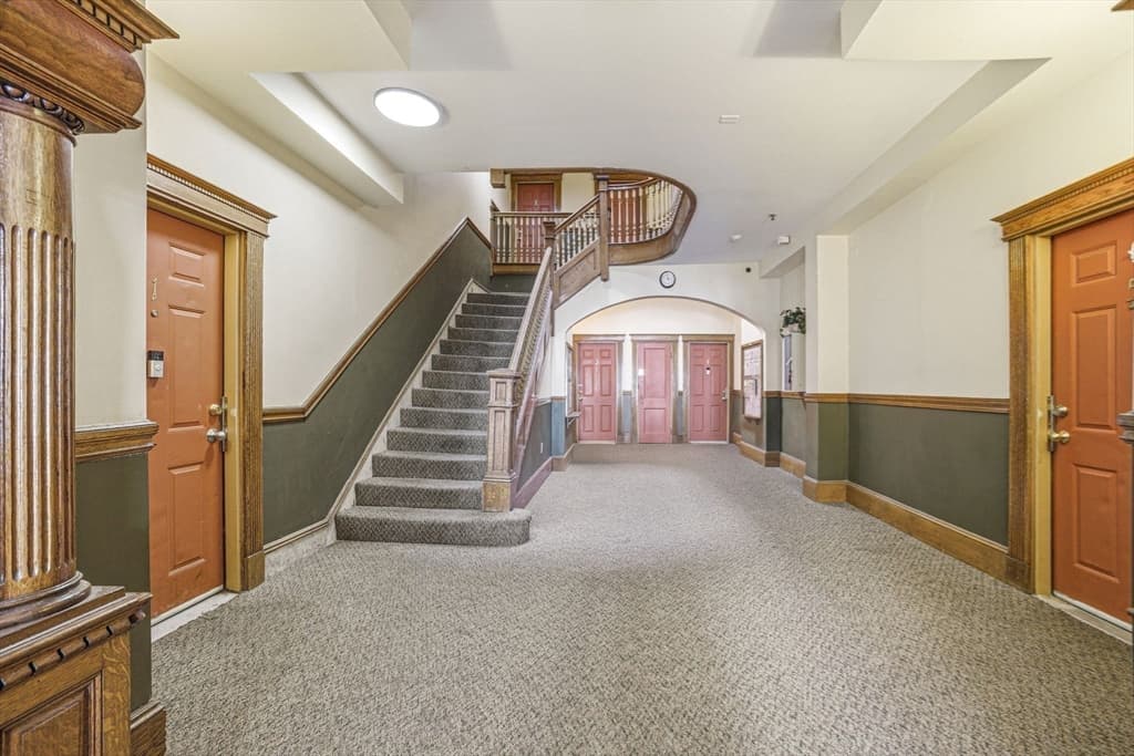 Condominium at 39 Hemenway St # 27, Boston MA 02115, photo 17 of 26