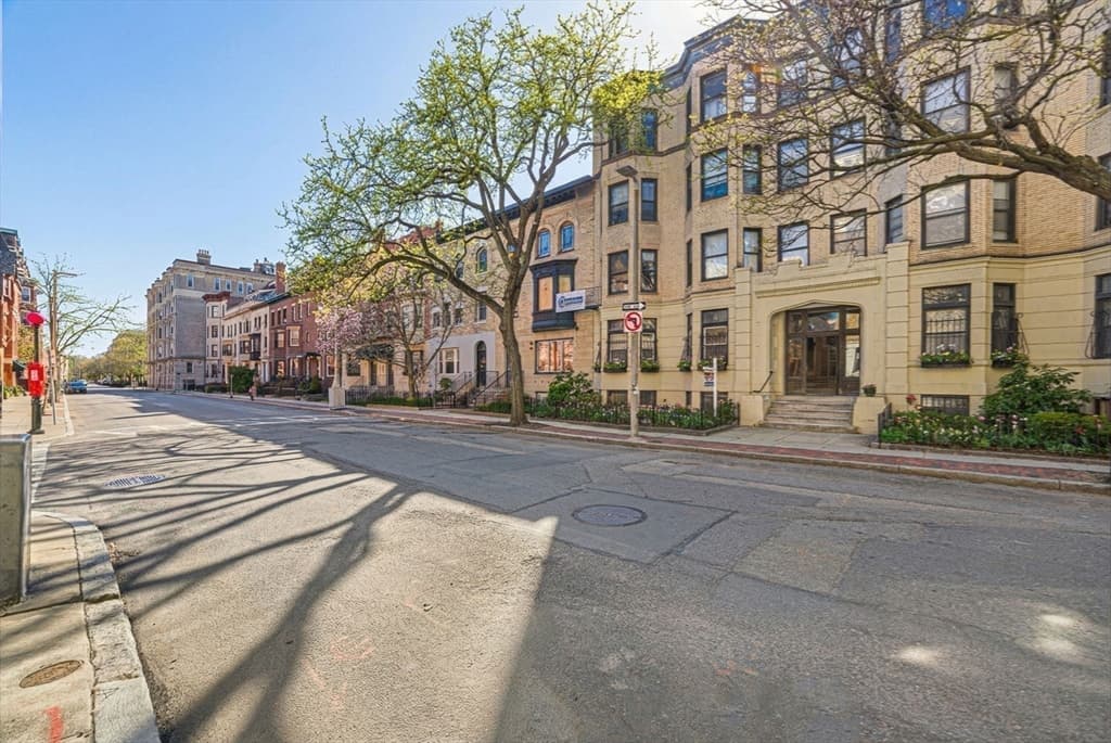 Condominium at 39 Hemenway St # 27, Boston MA 02115, photo 20 of 26