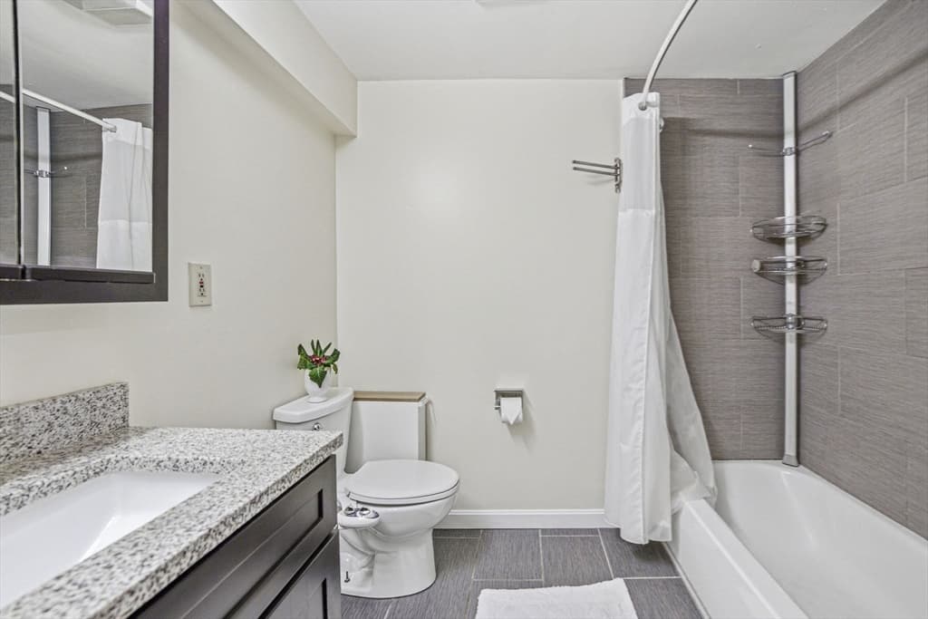Condominium at 39 Hemenway St # 27, Boston MA 02115, photo 11 of 26