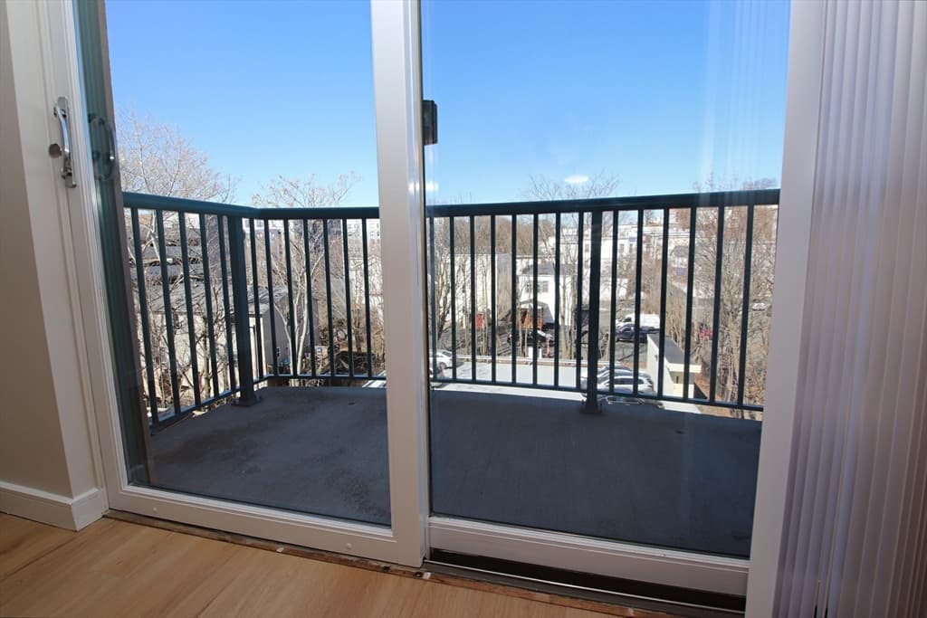 Condominium at 175 Cottage St. # 501, Chelsea MA 02150, Chelsea, photo 12 of 42