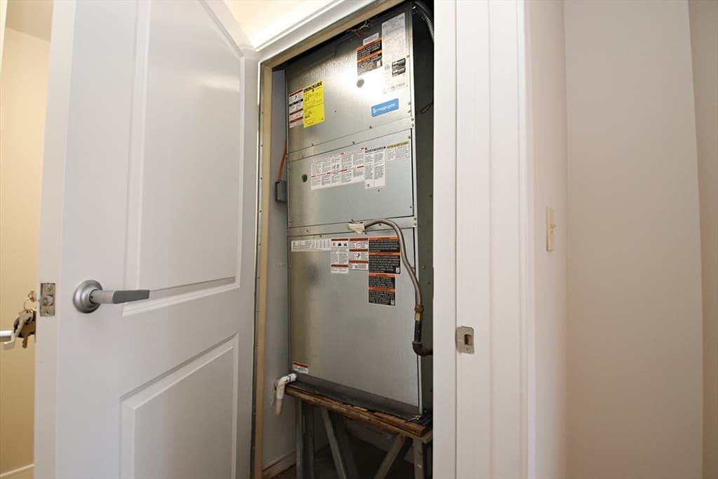 Condominium at 175 Cottage St. # 501, Chelsea MA 02150, Chelsea, photo 28 of 42
