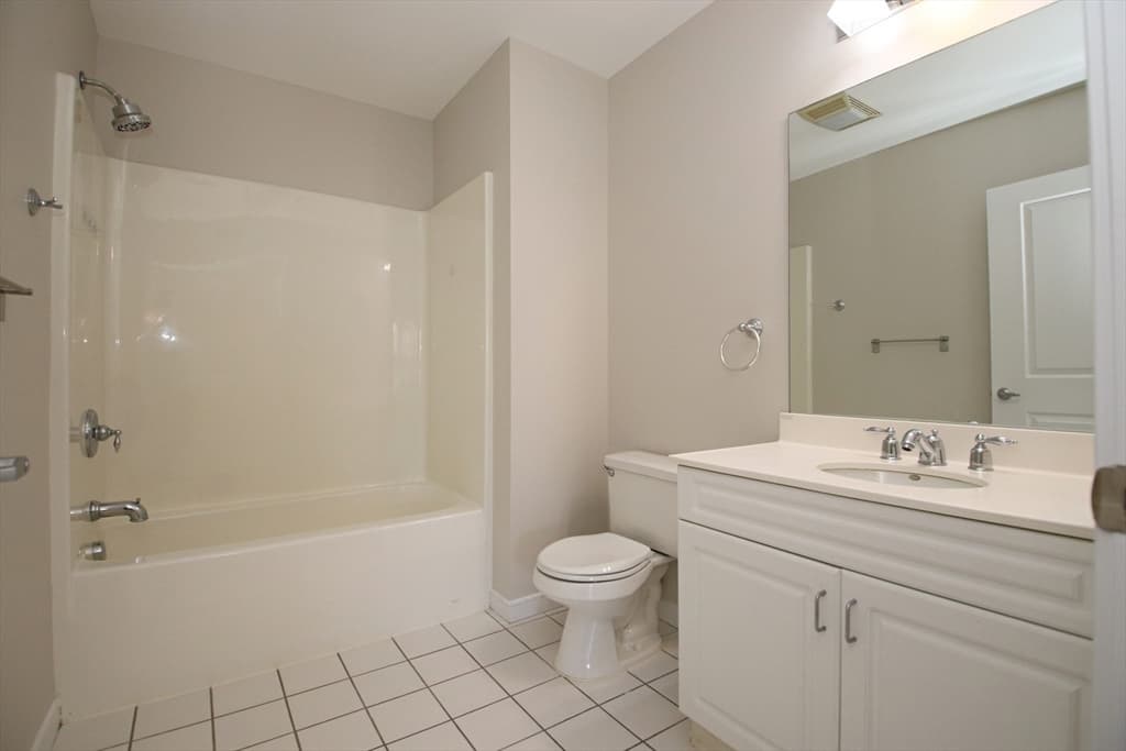 Condominium at 175 Cottage St. # 501, Chelsea MA 02150, Chelsea, photo 30 of 42