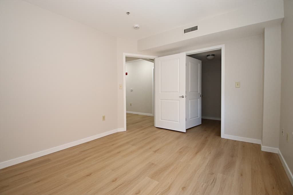 Condominium at 175 Cottage St. # 501, Chelsea MA 02150, Chelsea, photo 19 of 42