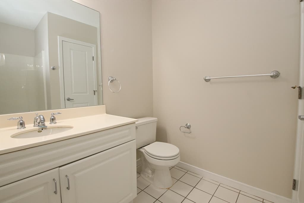 Condominium at 175 Cottage St. # 501, Chelsea MA 02150, Chelsea, photo 21 of 42