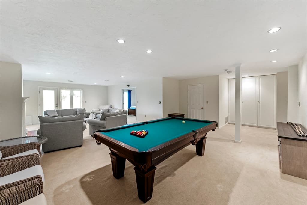 Condominium at 42 Fairway Dr, Plymouth MA 02360, Plymouth, photo 23 of 39