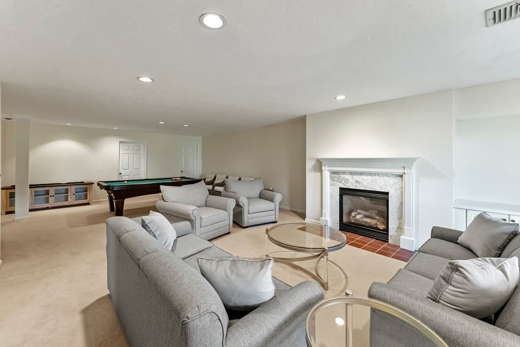 Condominium at 42 Fairway Dr, Plymouth MA 02360, Plymouth, photo 26 of 39