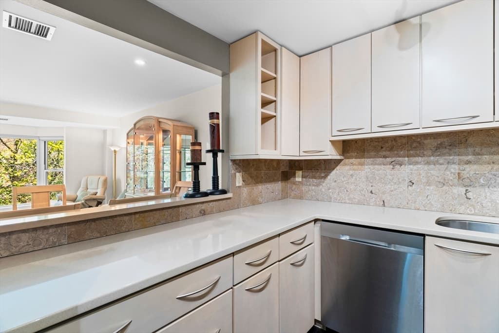 1 Watermill Pl # 316, Arlington MA 02476