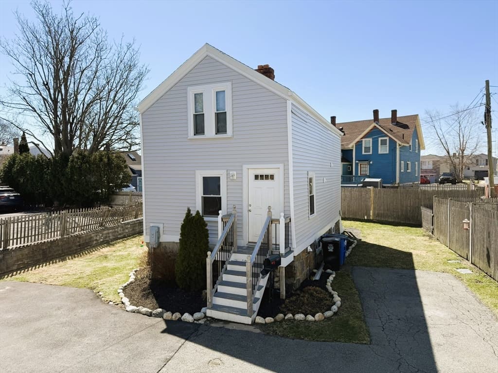 Single Family Residence at 481 Humphrey St, Swampscott MA 01907, Swampscott, photo 18 of 28