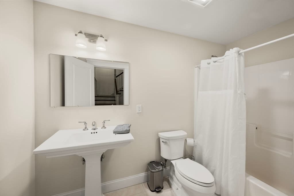 250 Meadowbrook Road, Dedham MA 02026 photo 36