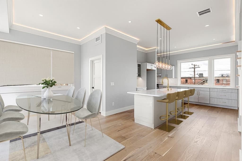 308 Newton Street # 1A, Waltham MA 02453