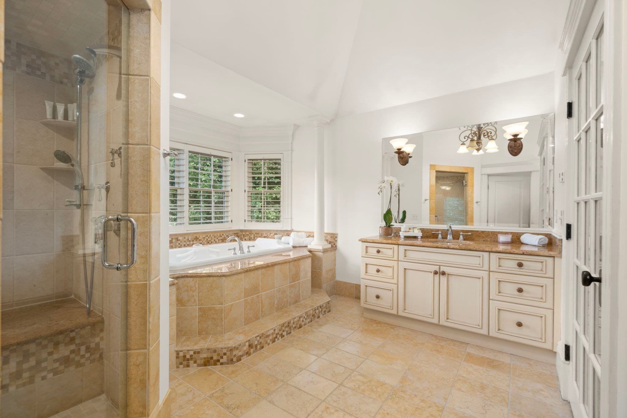 Single Family Residence at 3 Stone Bridge Lane, Milton MA 02186, Milton, photo 22 of 37