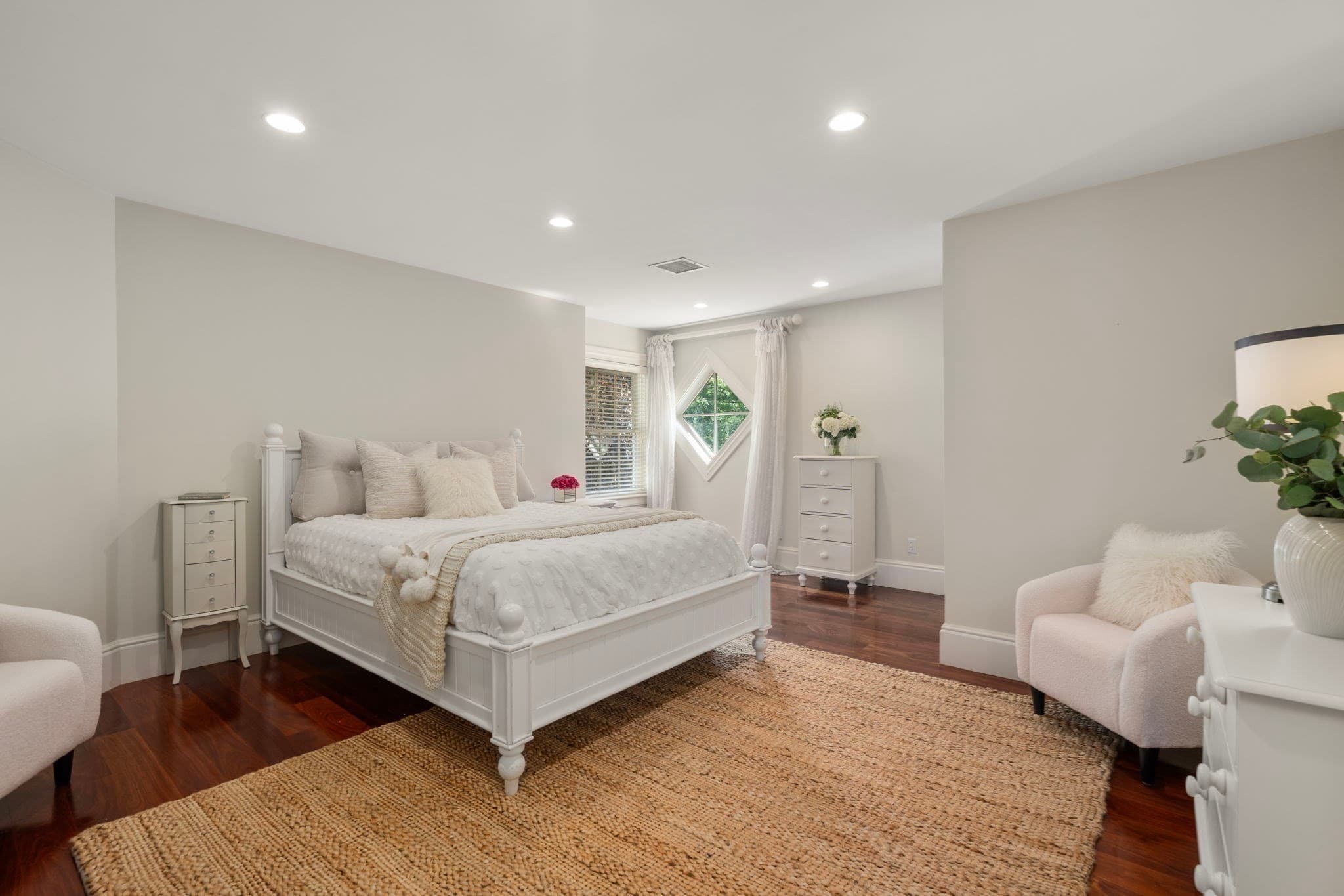 Single Family Residence at 3 Stone Bridge Lane, Milton MA 02186, Milton, photo 25 of 37
