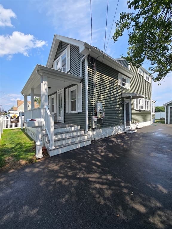 52 Glenwood Rd, Lynn MA 01904 photo 2