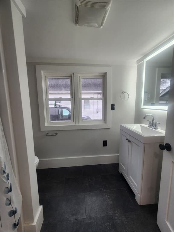 52 Glenwood Rd, Lynn MA 01904 photo 15