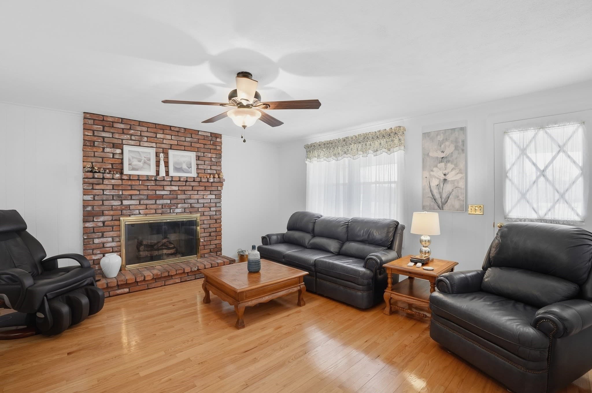 Single Family Residence at 54 Sagamore Road, Seekonk MA 02771, photo 6 of 35