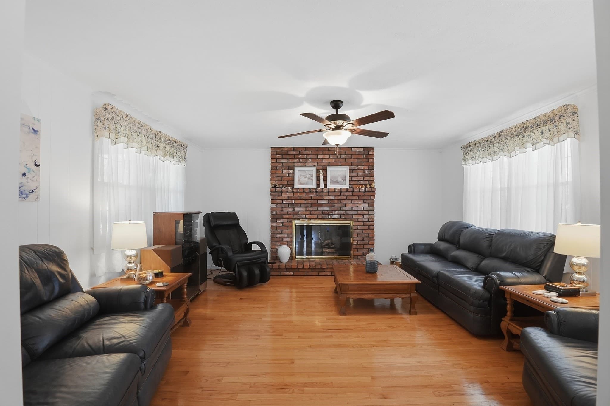Single Family Residence at 54 Sagamore Road, Seekonk MA 02771, photo 4 of 35