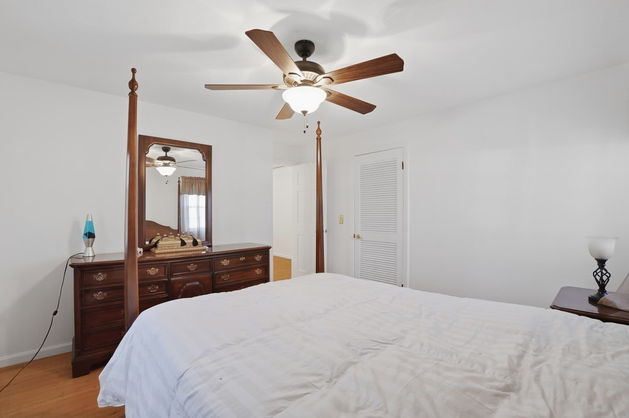 Single Family Residence at 54 Sagamore Road, Seekonk MA 02771, photo 25 of 35