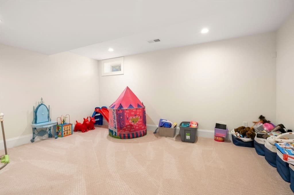 41 Lillian Way # 41, Wayland MA 01778 photo 32