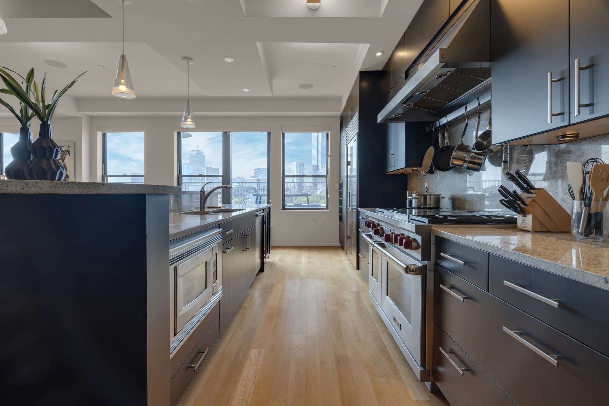 Condominium at 1166 Washington St # 6, Boston MA 02118, photo 13 of 30