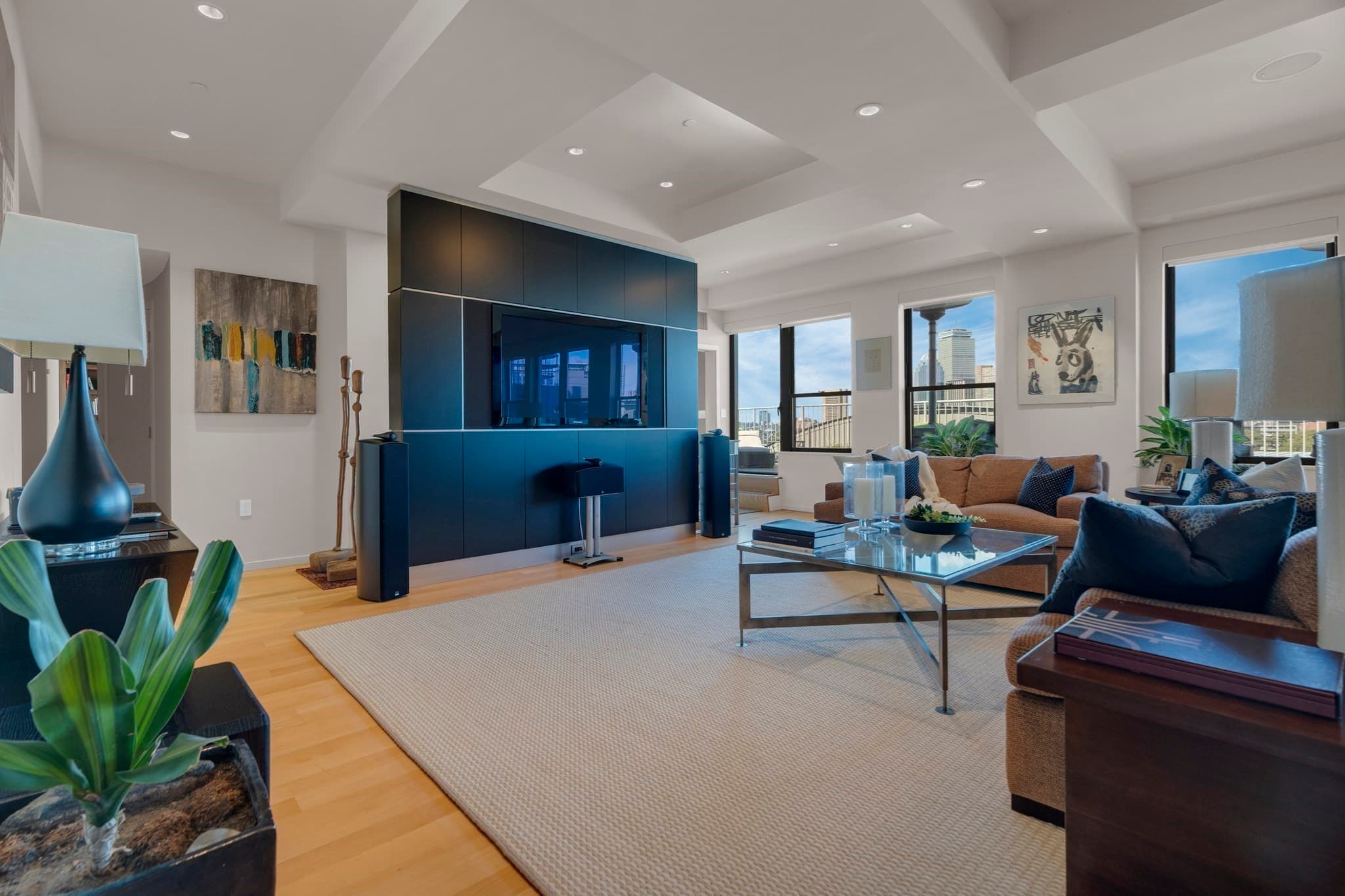 Condominium at 1166 Washington St # 6, Boston MA 02118, photo 3 of 30