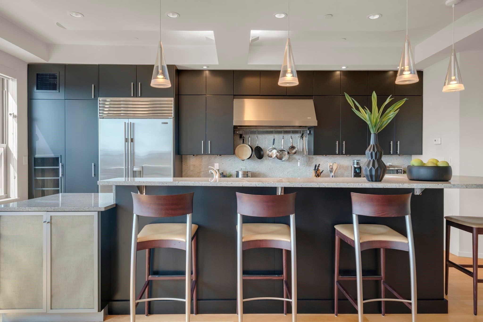 Condominium at 1166 Washington St # 6, Boston MA 02118, photo 11 of 30
