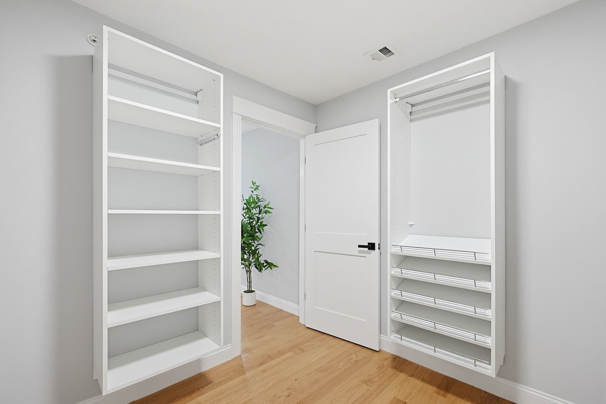 Condominium at 321 Winthrop Street # 105, Taunton MA 02780, photo 13 of 30