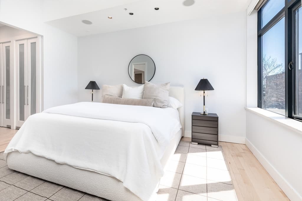 Condominium at 1180-1200 Washington # 315, Boston MA 02118, photo 14 of 27