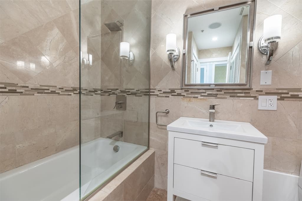Condominium at 1180-1200 Washington # 315, Boston MA 02118, photo 25 of 27