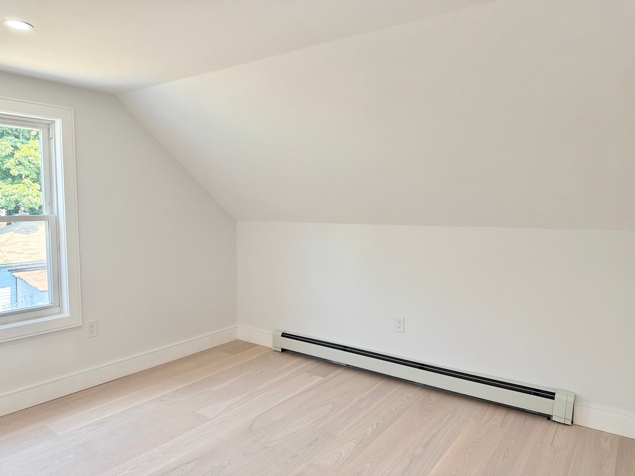 Single Family Residence at 62 Arthur St, Brockton MA 02302, photo 12 of 15