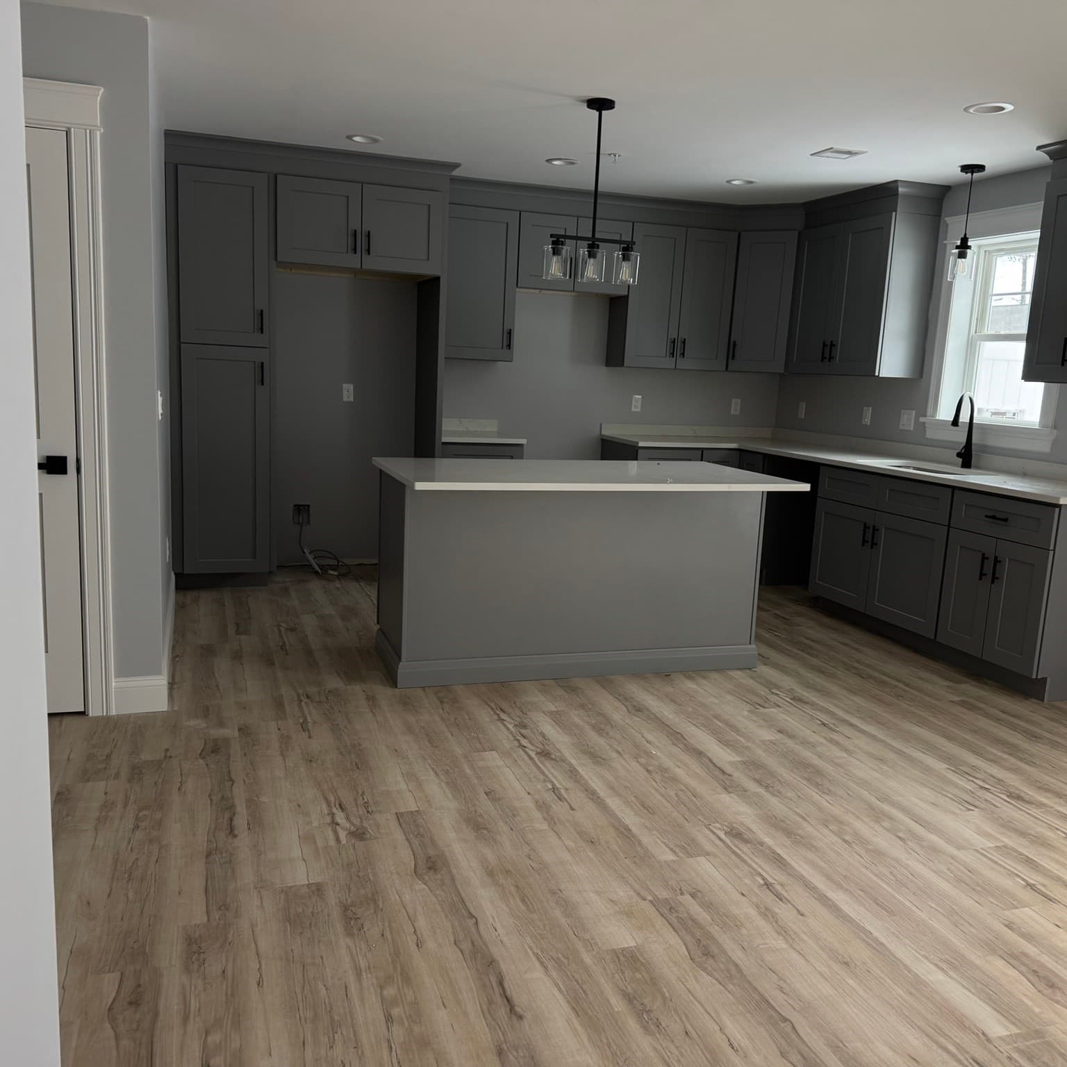 Condominium at 321 Winthrop Street # 103, Taunton MA 02780, photo 7 of 8