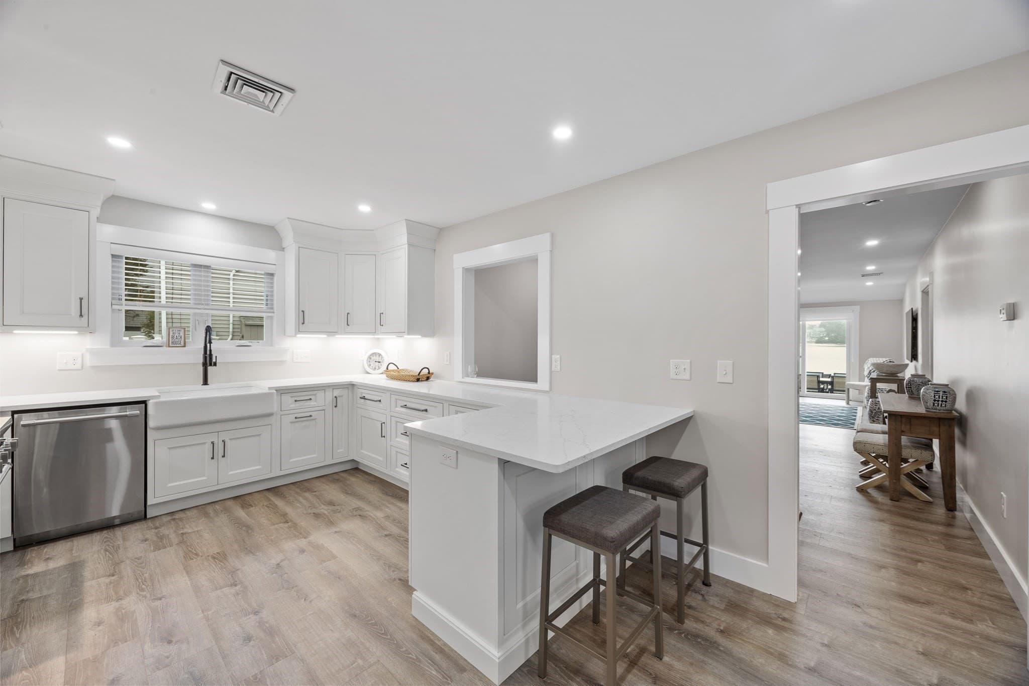 Single Family Residence at 24 Cove St, Wareham MA 02558, Wareham, photo 7 of 36