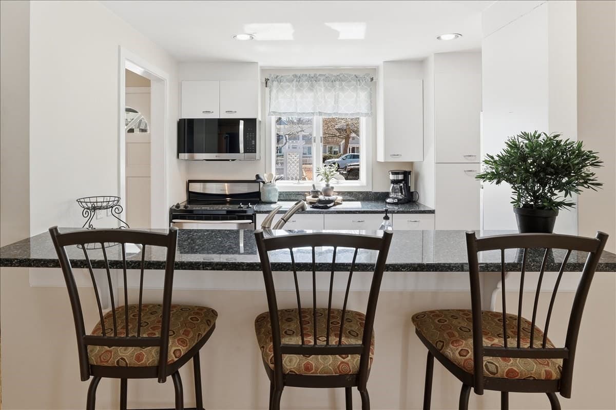 Condominium at 100 Mid-Iron Way # 7027, Mashpee MA 02649, photo 5 of 42