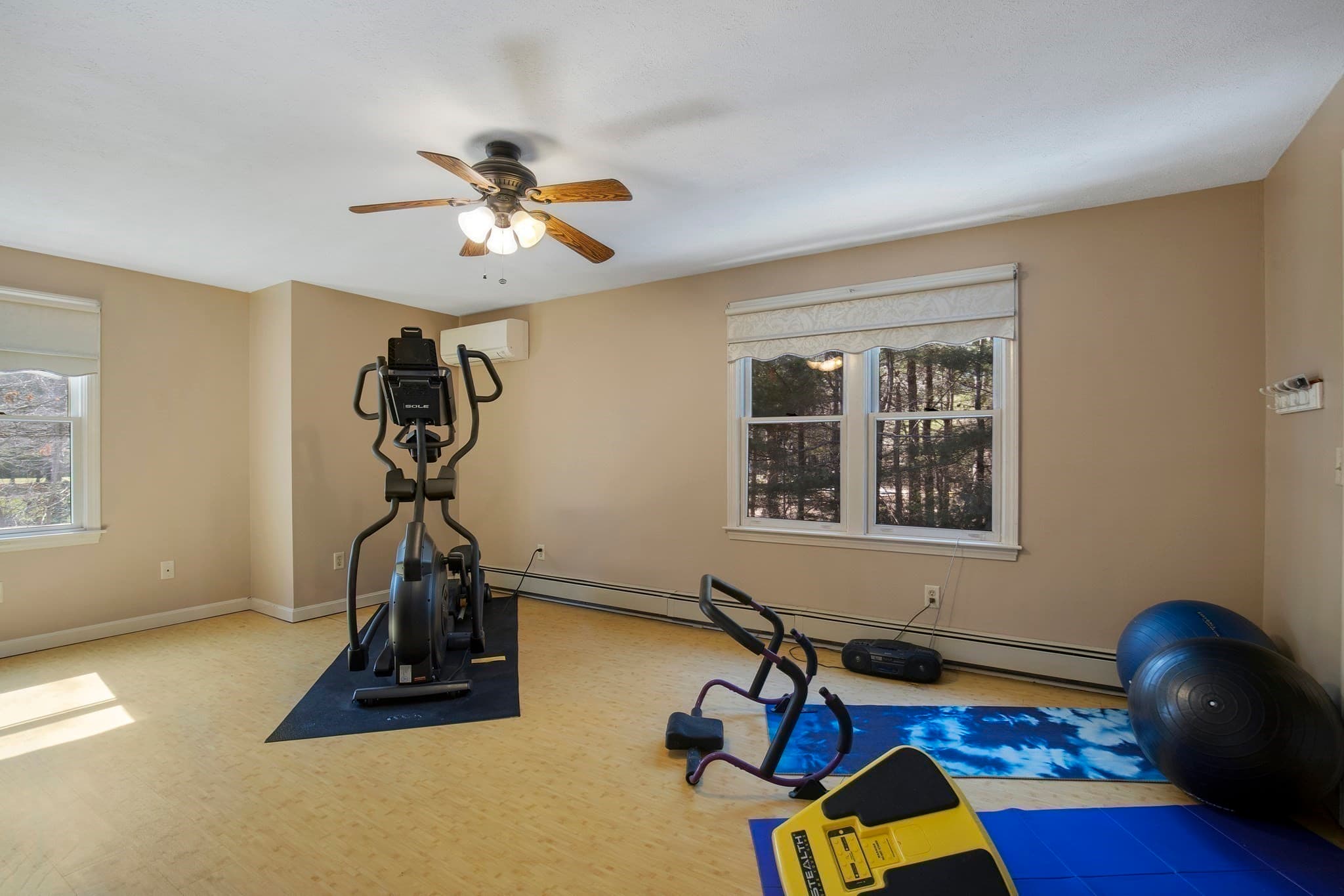 Single Family Residence at 1 Lighthouse Ln, Sandwich MA 02644, photo 27 of 42