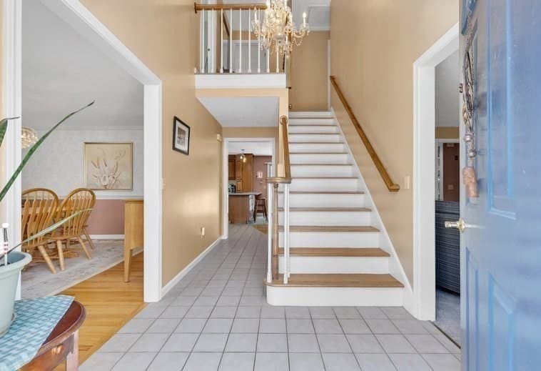 Single Family Residence at 1 Lighthouse Ln, Sandwich MA 02644, photo 6 of 42