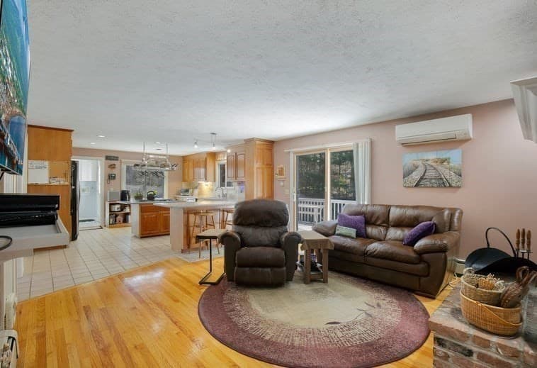 Single Family Residence at 1 Lighthouse Ln, Sandwich MA 02644, photo 17 of 42