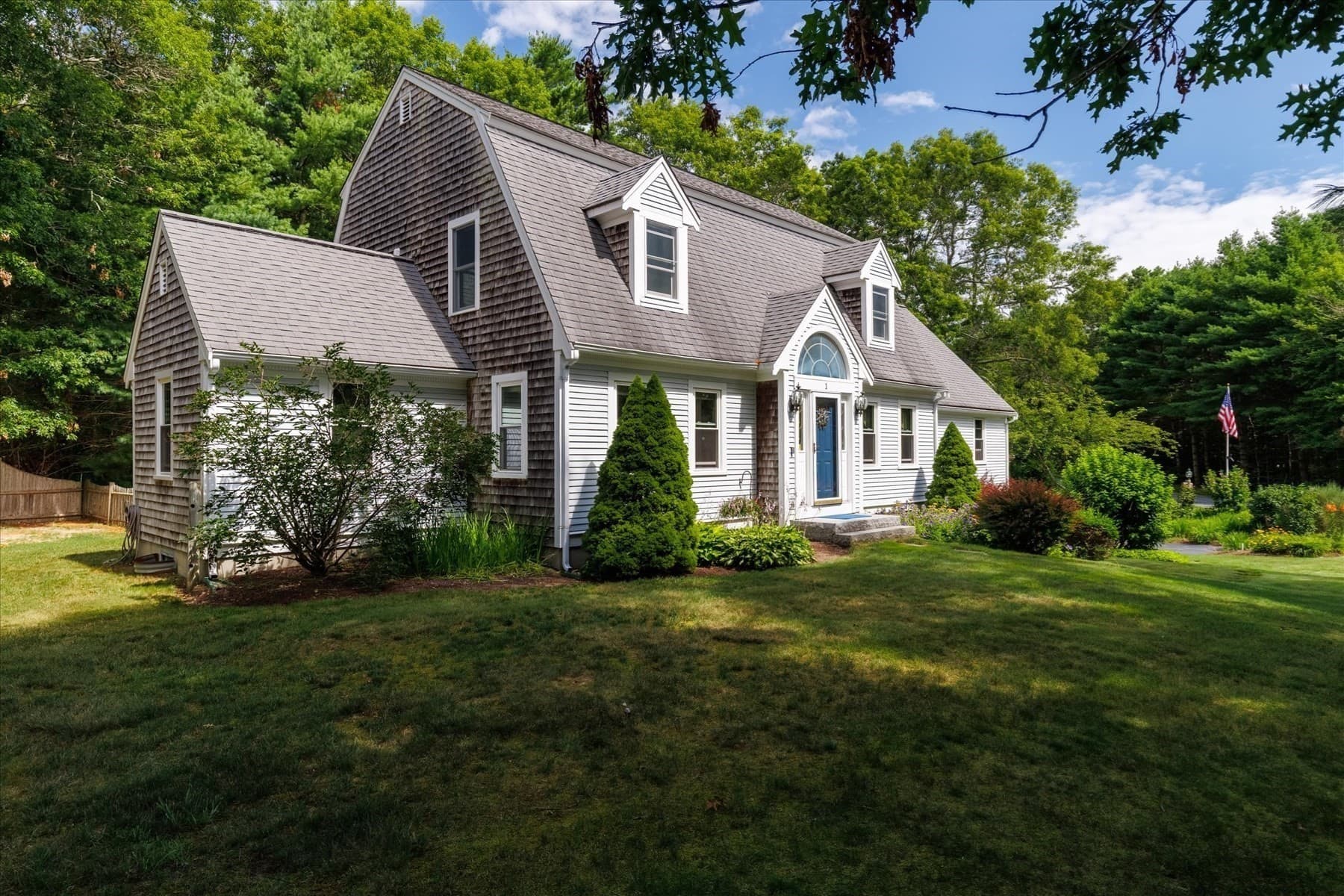 Single Family Residence at 1 Lighthouse Ln, Sandwich MA 02644, photo 5 of 42
