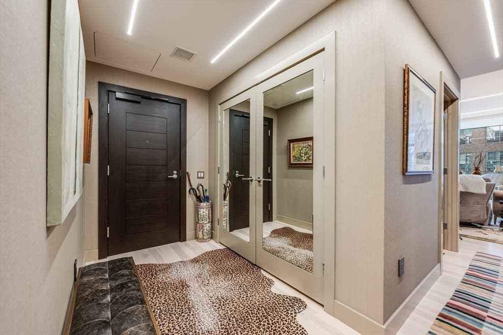 Condominium at 32 Traveler Street # 701, Boston MA 02118, photo 22 of 30