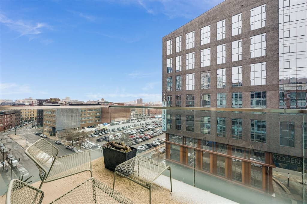 Condominium at 32 Traveler Street # 701, Boston MA 02118, photo 9 of 30