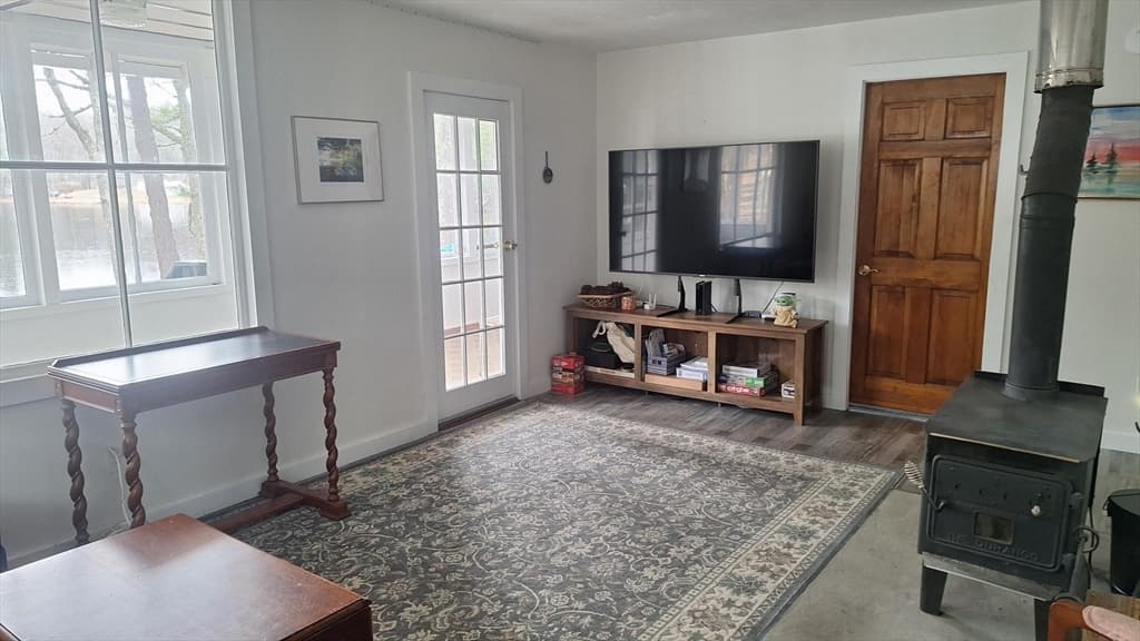 2 Family - 2 Units Side by Side at 99 Lakeshore Dr, Spencer MA 01562, photo 6 of 33