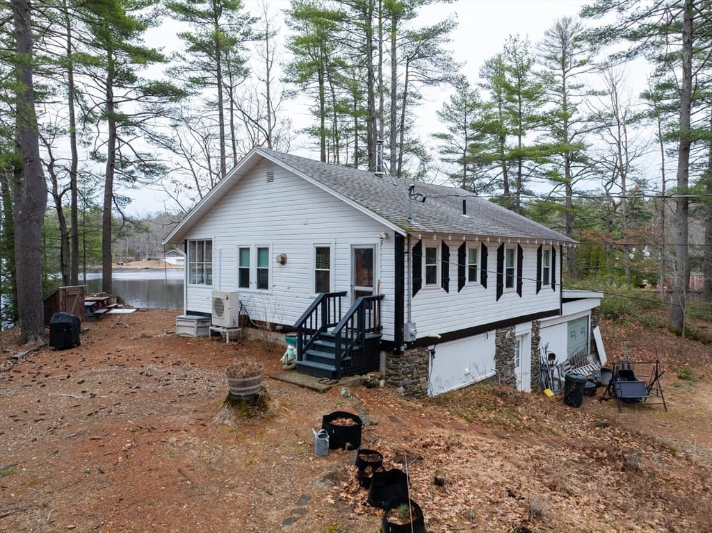 2 Family - 2 Units Side by Side at 99 Lakeshore Dr, Spencer MA 01562, photo 5 of 33