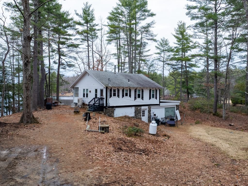 2 Family - 2 Units Side by Side at 99 Lakeshore Dr, Spencer MA 01562, photo 4 of 33