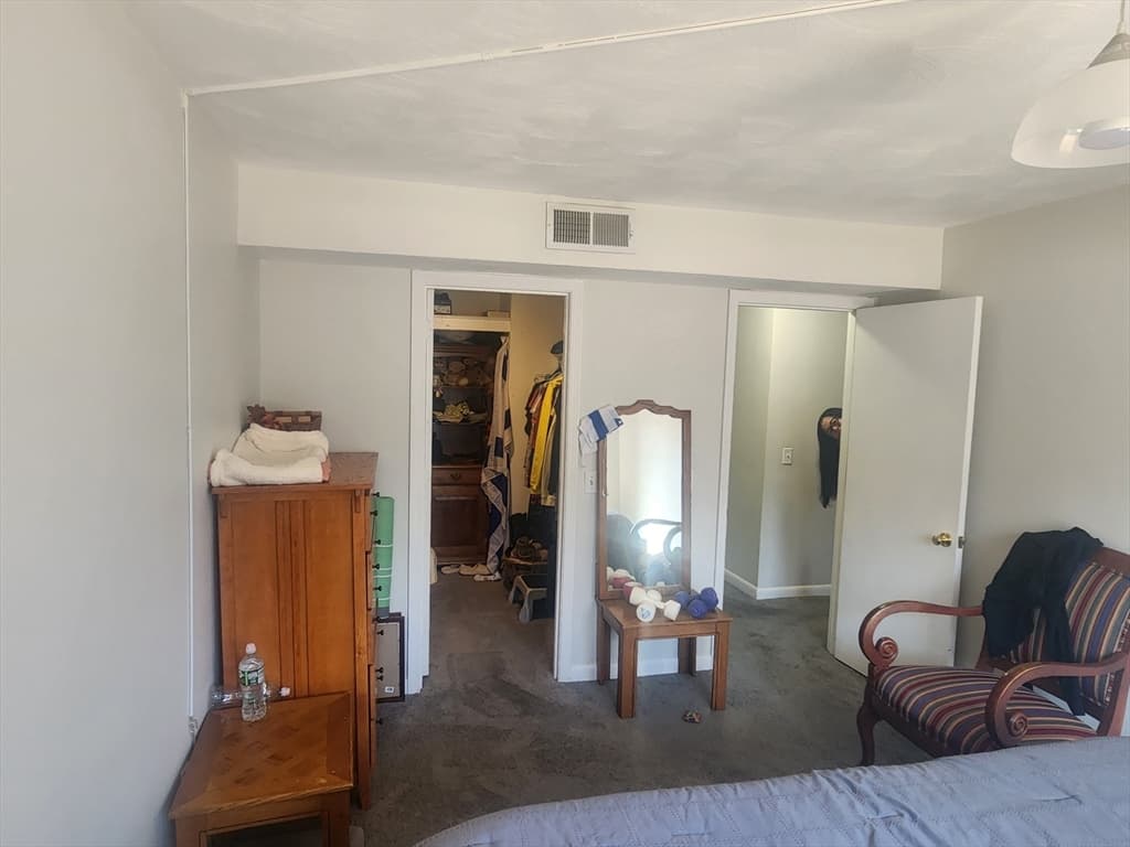 Condominium at 176 Maple Avenue # 26, Rutland MA 01543, Rutland, photo 13 of 14