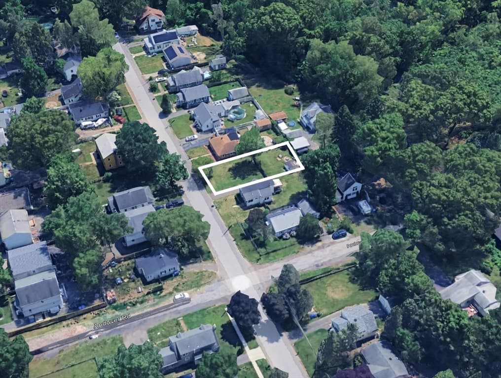 - Glenwood Street, Springfield MA 01119 photo 3