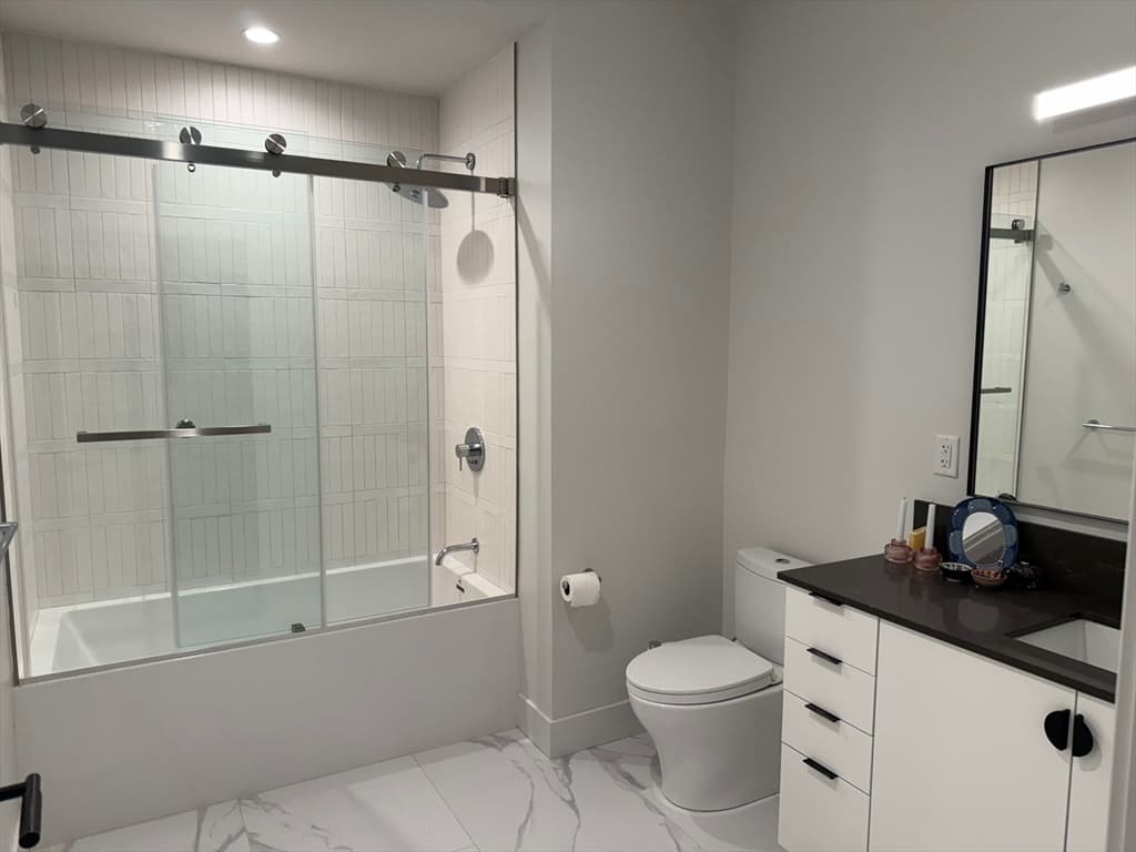 Condominium at 566 Columbus Ave # 404, Boston MA 02118, photo 22 of 34