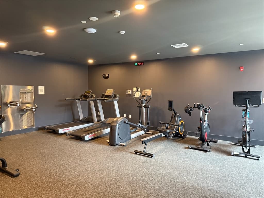 Condominium at 566 Columbus Ave # 404, Boston MA 02118, photo 33 of 34